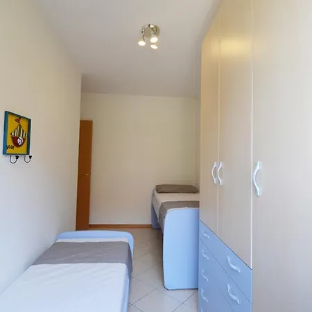 Magica Immobiliare - Milano Dune 33 *